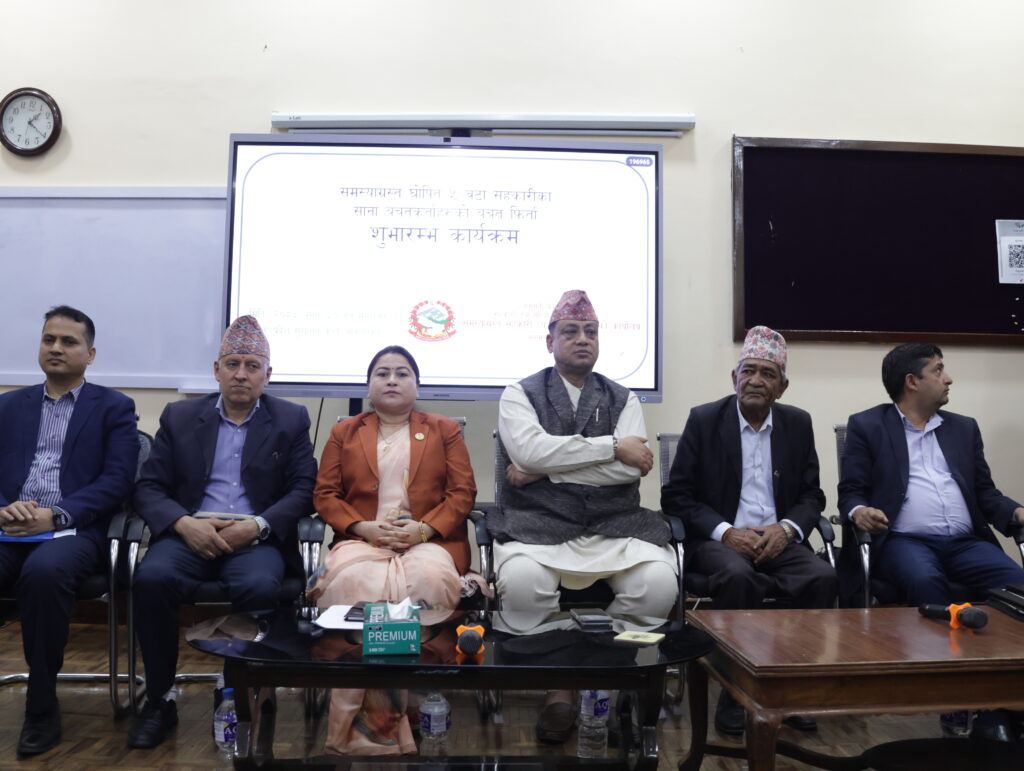 प्रथम चरणमा १,७६६ साना बचतकर्तालाई बचत फिर्ता सुरु४२ जना बचतकर्तालाई १७ लाख २२ हजारभन्दा बढी रकम वितरण