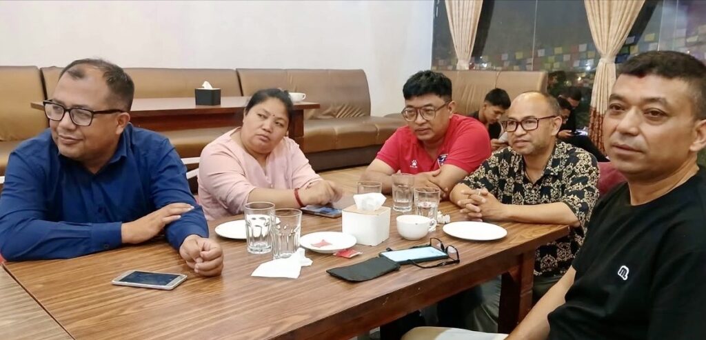 नेवाः पत्रकार राष्ट्रिय दबू, काठमाडौं जिल्ला शाखा विघटन गरि नयाँ समिति बनाउने